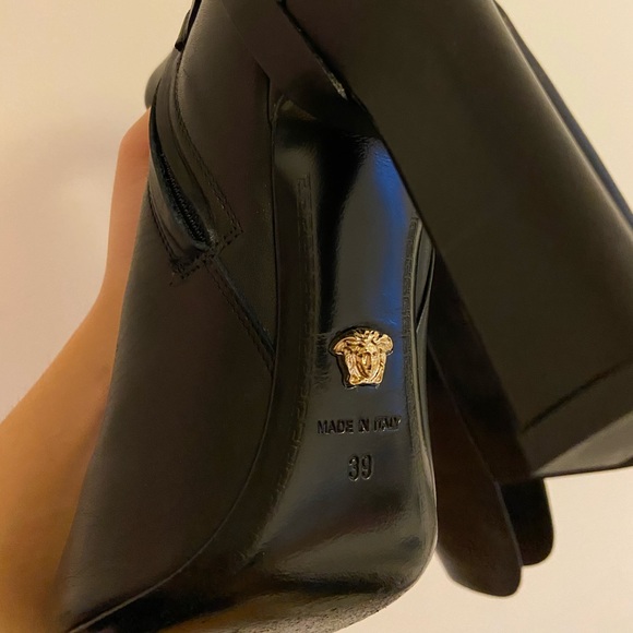 VERSACE KNEE HIGH HEEL BOOTS - Picture 8 of 11